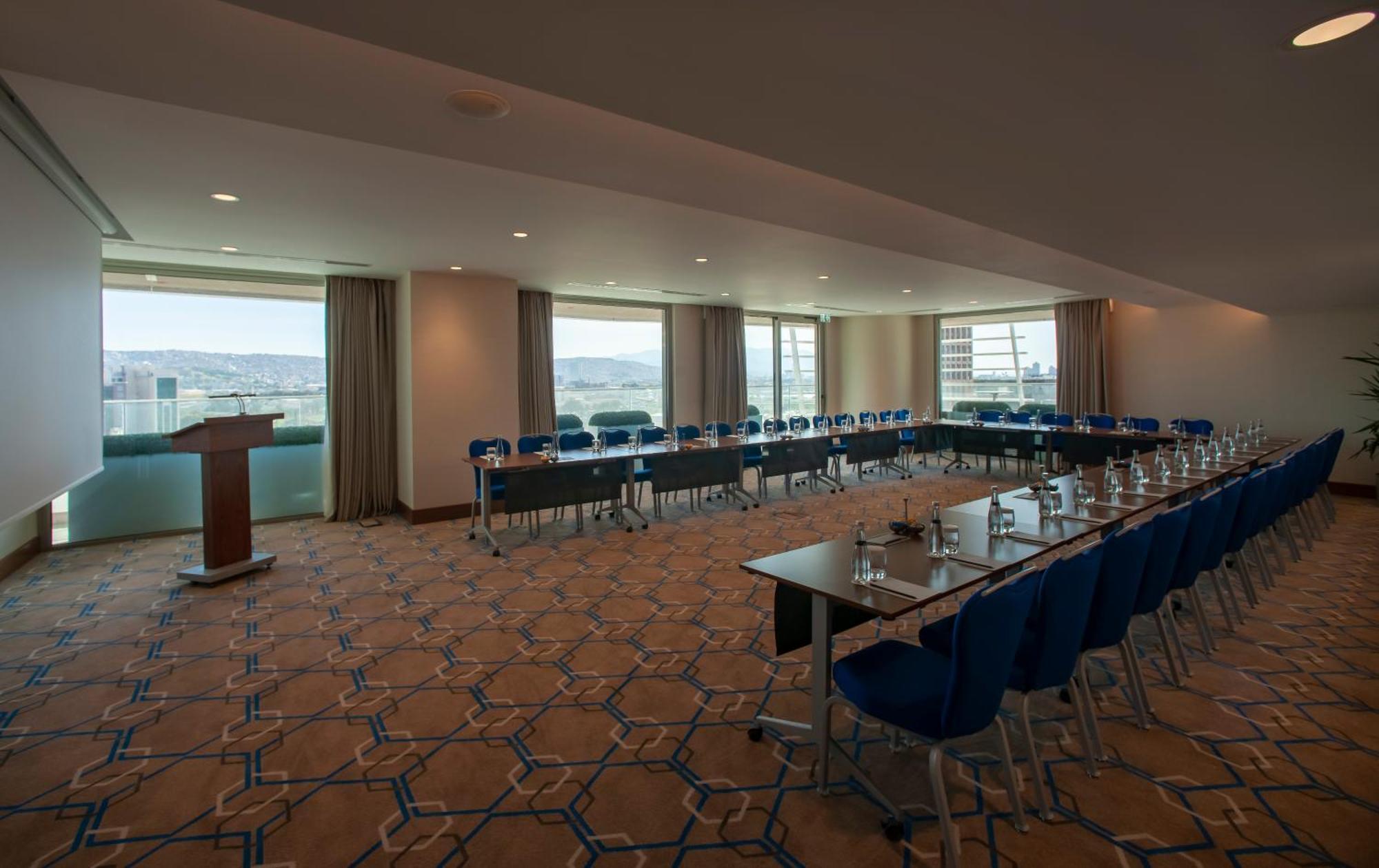 Four Points By Sheraton Hotel Izmir