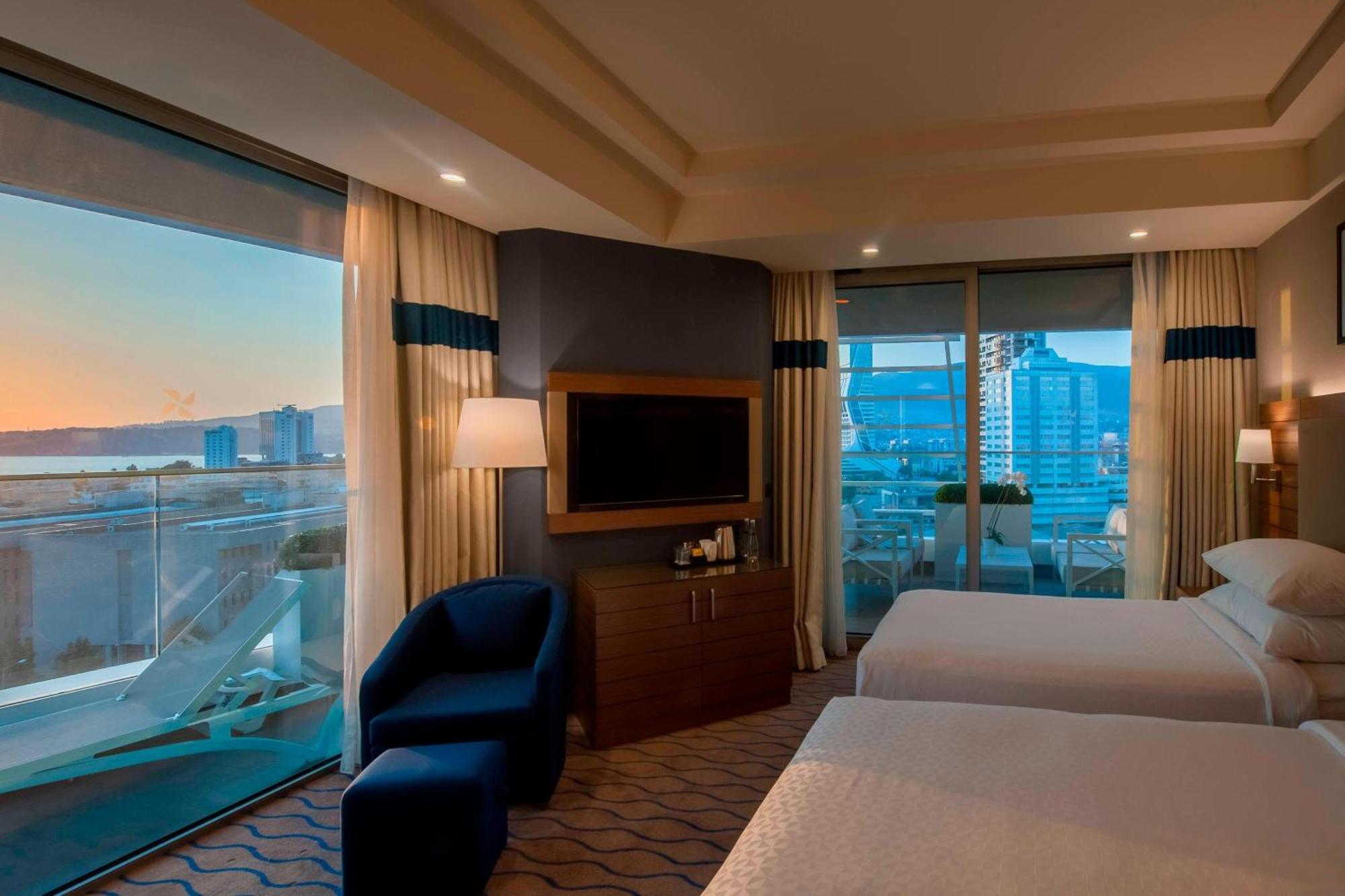 Hotel Four Points By Sheraton 4*