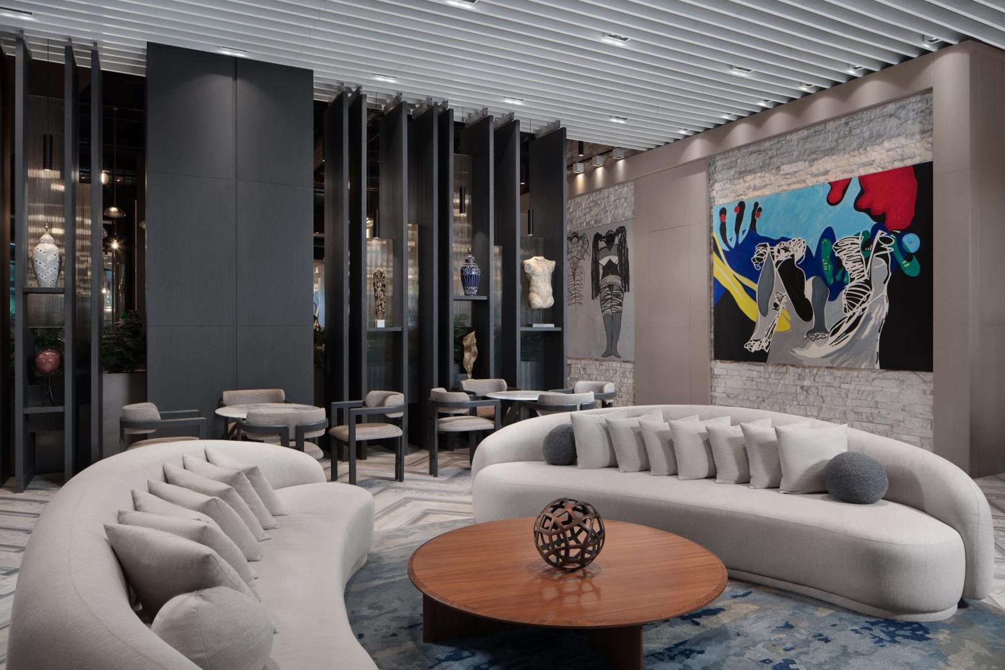 Four Points By Sheraton Hotel