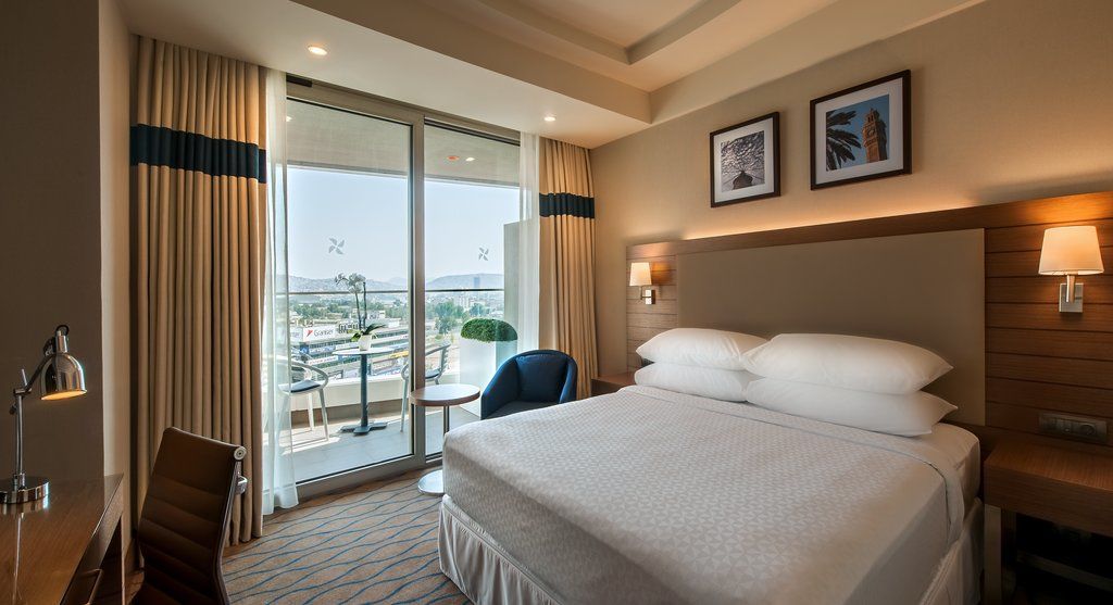 Four Points By Sheraton Hotel 4*